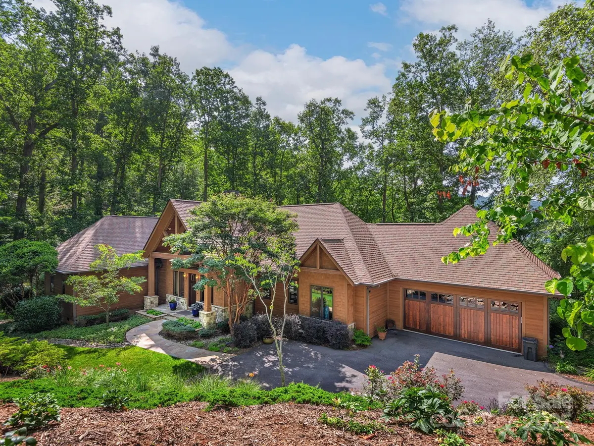 77 Camp Allis Road, Asheville, NC 28805 - Image #1