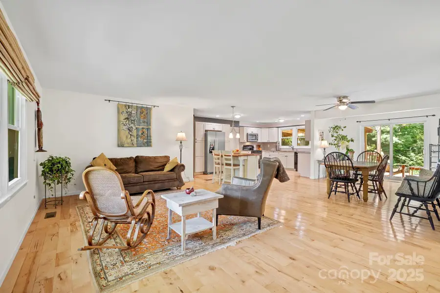 306 Pole Creasman Road, Asheville, NC 28806 - Image #3