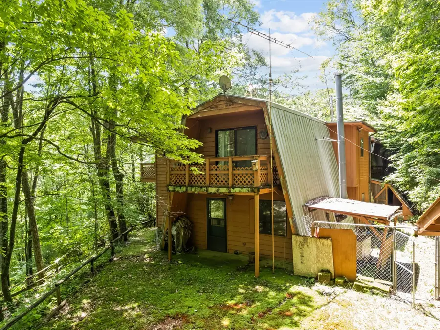 1010 Autumn Drive, Maggie Valley, NC 28751 - Image #3