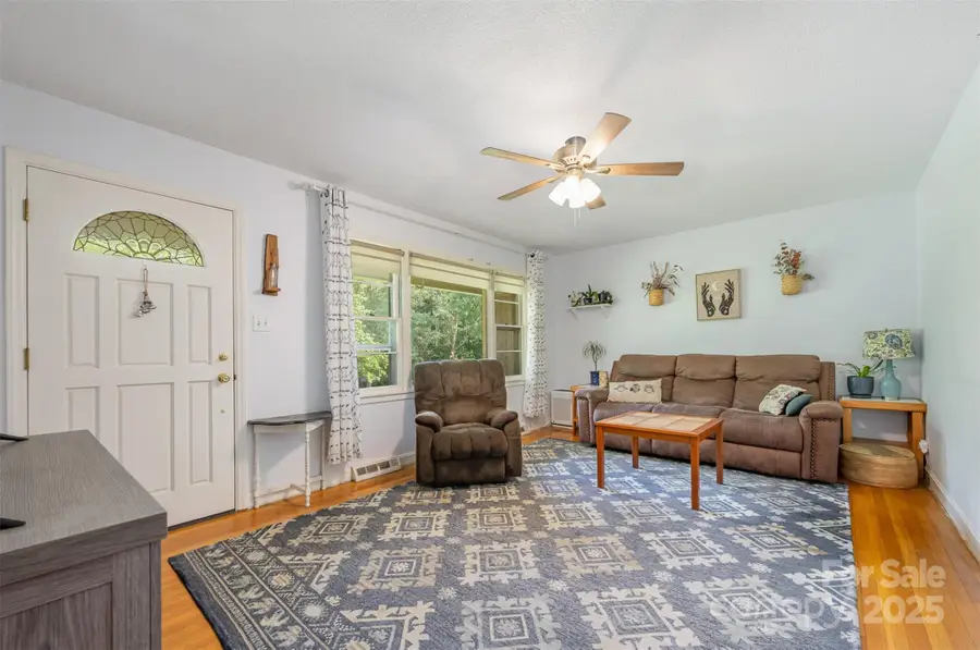 311 Rollingwood Drive, Stanley, NC 28164 - Image #3