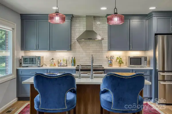 214 Howard Street, Morganton, NC 28655