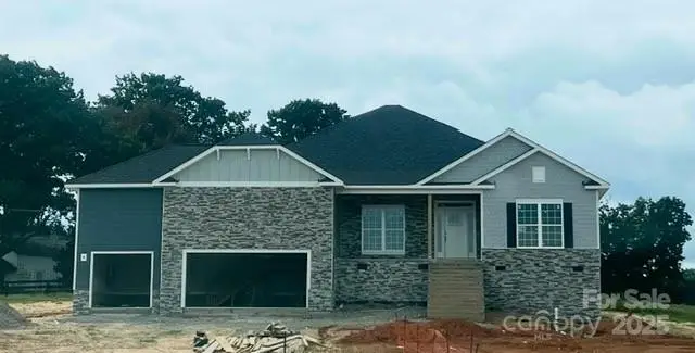 140 Swan Park Lane #16, Statesville, NC 28625 - Image #1