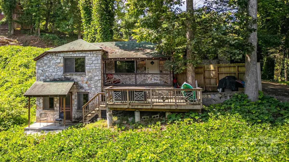 160 Observation Point Road, Bryson City, NC 28713 - Image #1