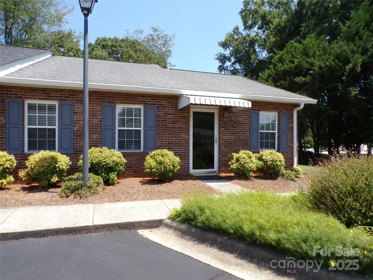 319 7th Street Place Sw #E5, Conover, NC 28613 - #1