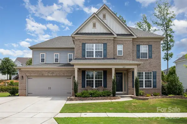 8651 Shadetree Street, Huntersville, NC 28078