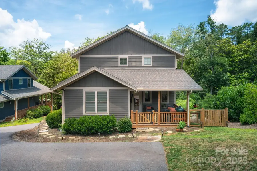 11 Elkmont Drive, Asheville, NC 28804 - Image #2