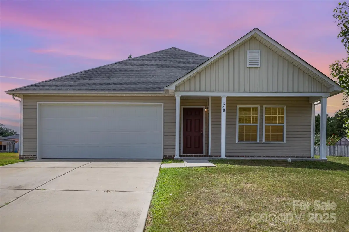 646 Scarlet Leaf Lane, Oakboro, NC 28129 - Image #1