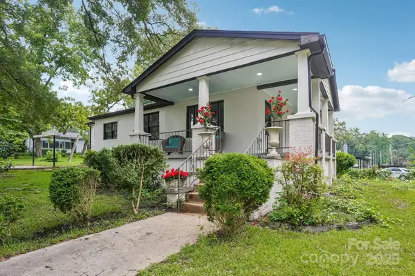 301 E Lee Avenue, Bessemer City, NC 28016