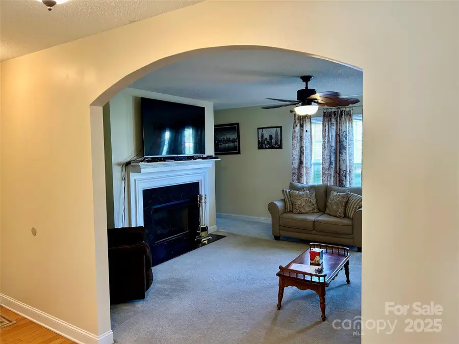 215 Autumn Chapel Drive, Salisbury, NC 28147 - Image #3
