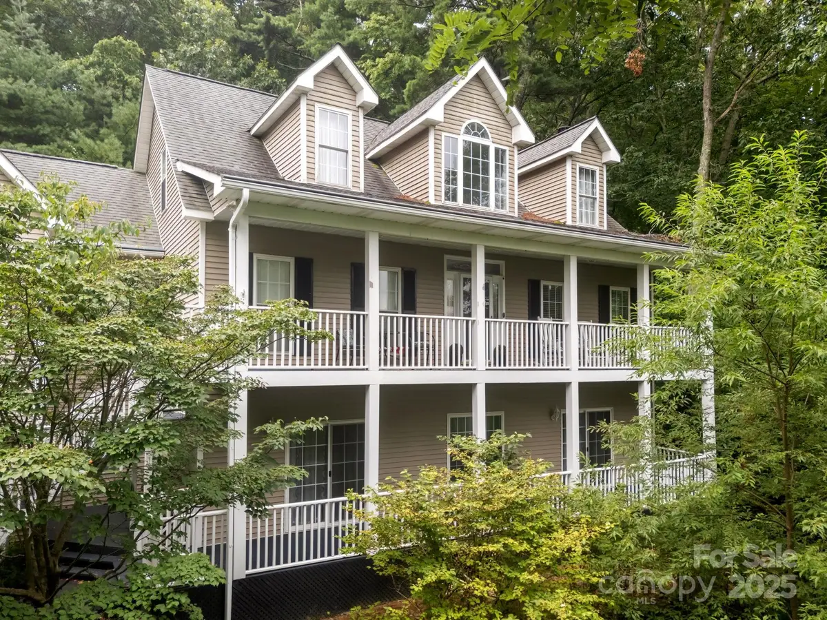 42 Surrey Run, Asheville, NC 28803 - Image #1