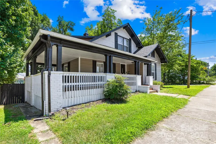 911 Wilson W Lee Boulevard, Statesville, NC 28677 - Image #2