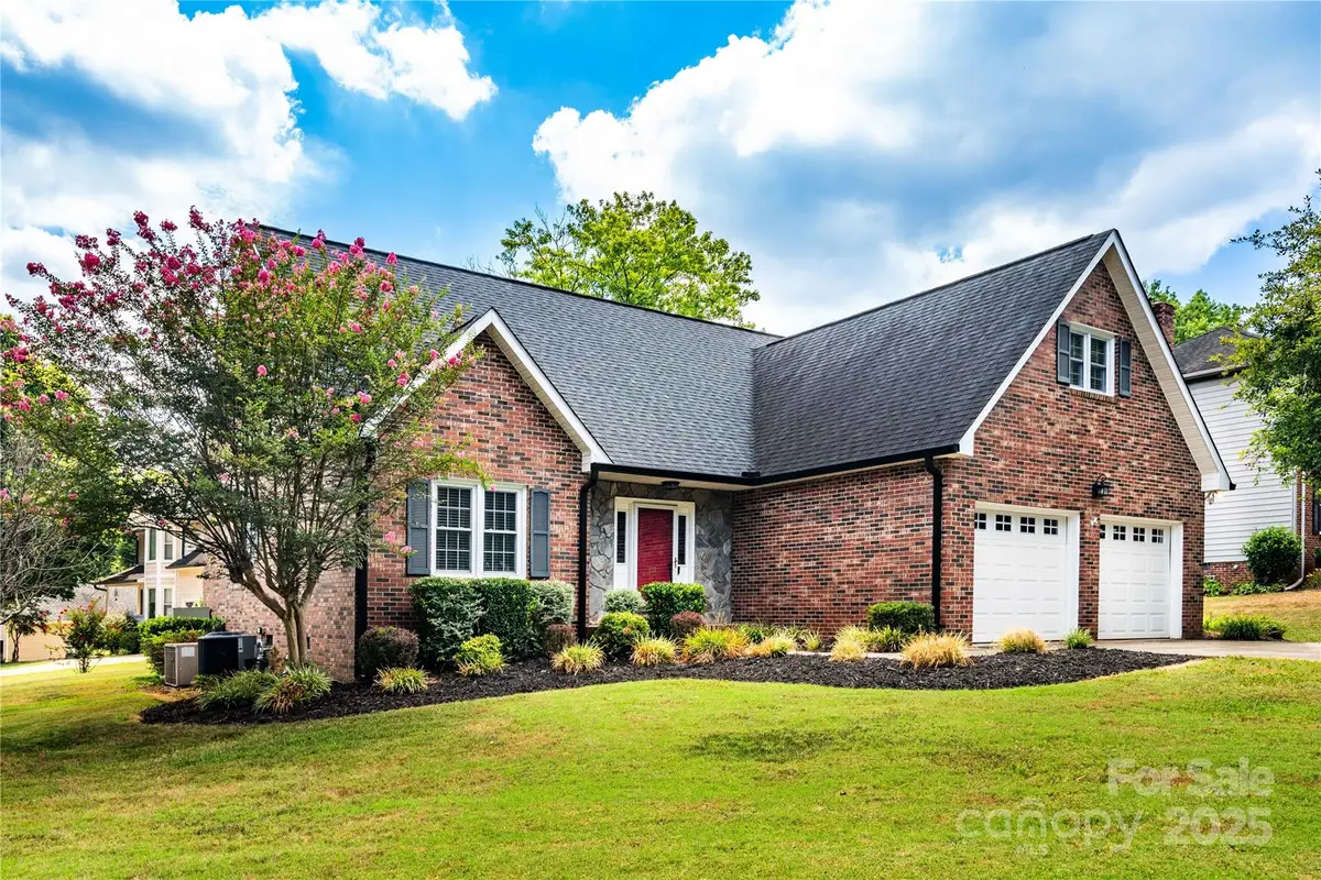 732 Deerfield Drive, Mount Holly, NC 28021 - #1