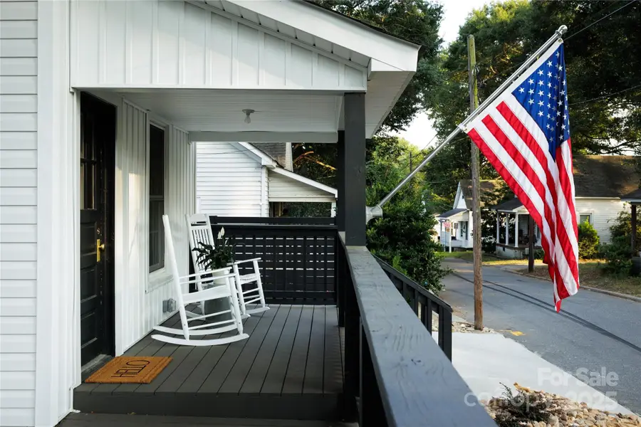 452 Harris Street Nw, Concord, NC 28025 - Image #2