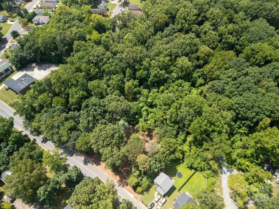 2101 Newland Road, Charlotte, NC 28216 - Image #3