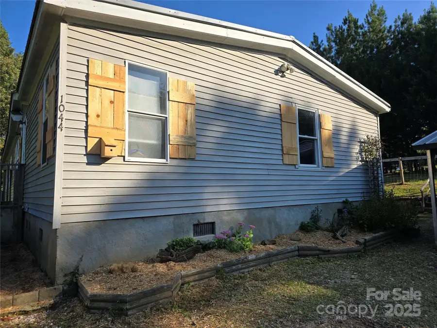 1044 Elliott Road, Rutherfordton, NC 28139 - Image #3