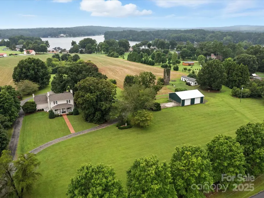 16801 Randalls Ferry Road, Norwood, NC 28128 - Image #2