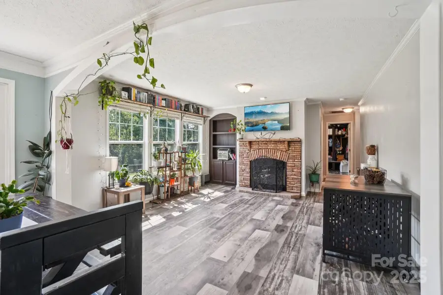 213 Big Oak Road, Hendersonville, NC 28792 - Image #2