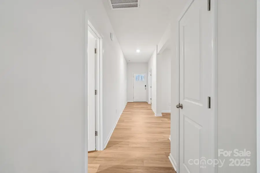 7636 Bainbridge Road, Sherrills Ford, NC 28673 - Image #3