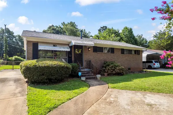 2515 Alleghany Street, Charlotte, NC 28208