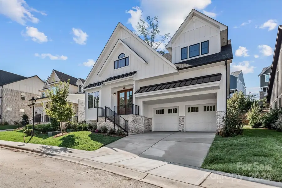 827 Naples Drive, Davidson, NC 28036 - Image #2