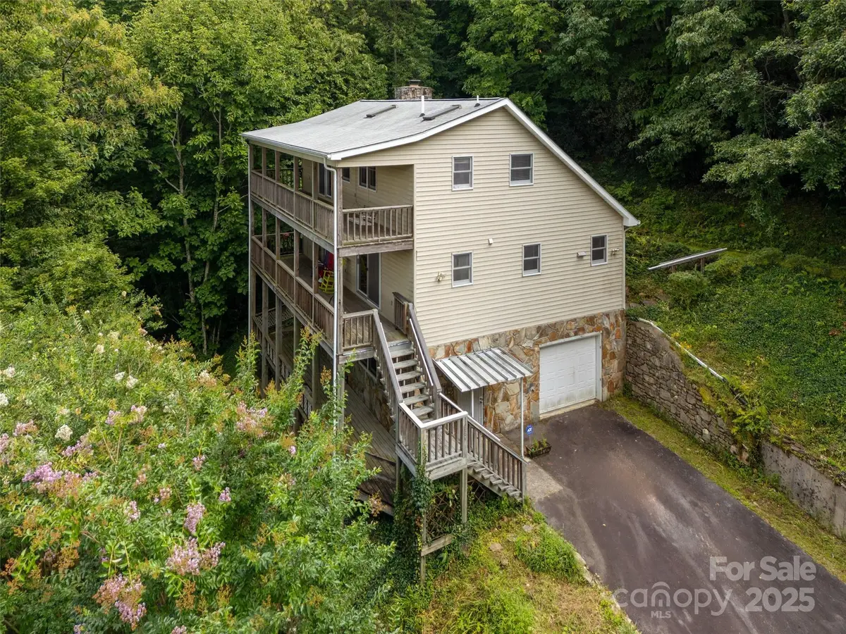 94 Marcellina Drive #10 & 12, Fairview, NC 28730 - Image #1