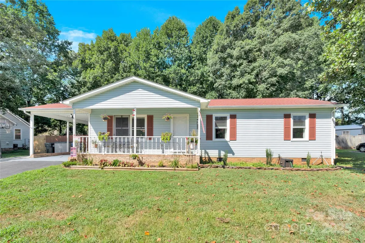 159 Bowman Road, Statesville, NC 28625 - Image #1