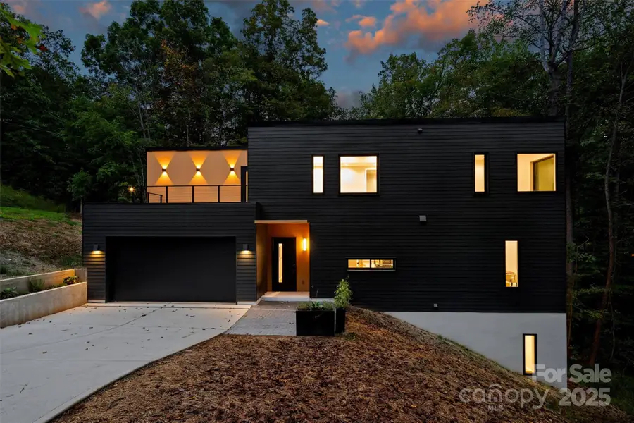 801 Autumnwood Lane, Charlotte, NC 28213 - Image #3