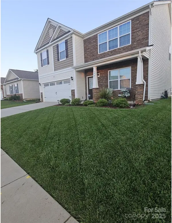 7741 Stonehouse Drive, Gastonia, NC 28056