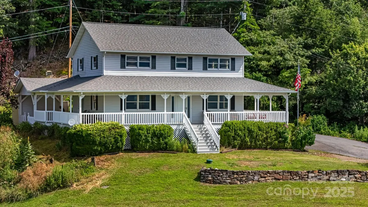 95 Friendship Road, Burnsville, NC 28714 - Image #1