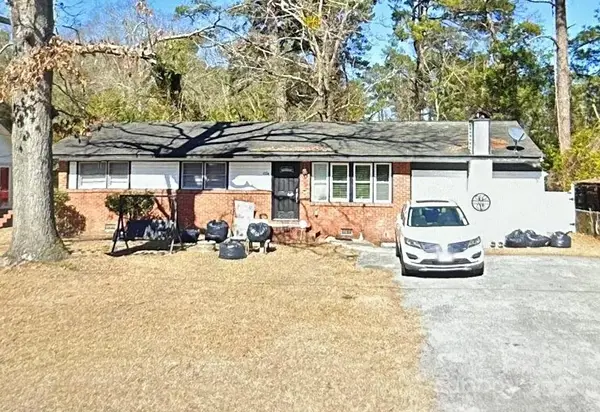 1774 Williamsburg Circle, Florence, SC 29506