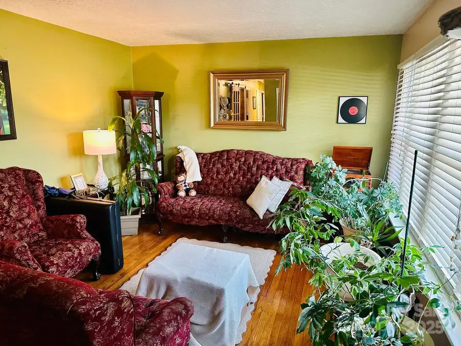 1774 Williamsburg Circle, Florence, SC 29506 - Image #3