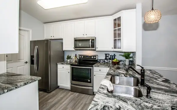 17151 Doe Valley Court, Cornelius, NC 28031