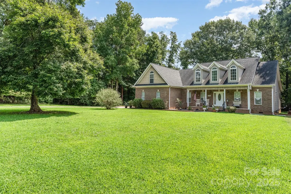 1517 Garrett Landen Drive, Clover, SC 29710 - Image #1