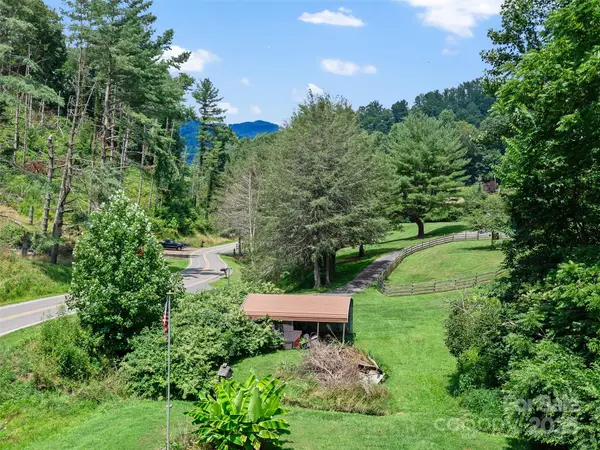 1377 Langford Branch Road, Burnsville, NC 28714