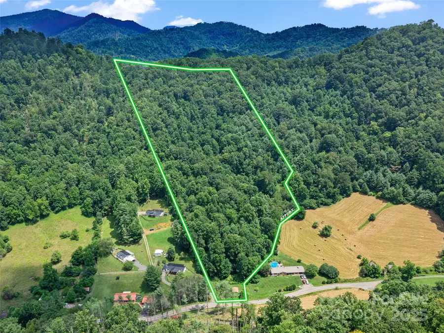 1377 Langford Branch Road, Burnsville, NC 28714 - Image #2