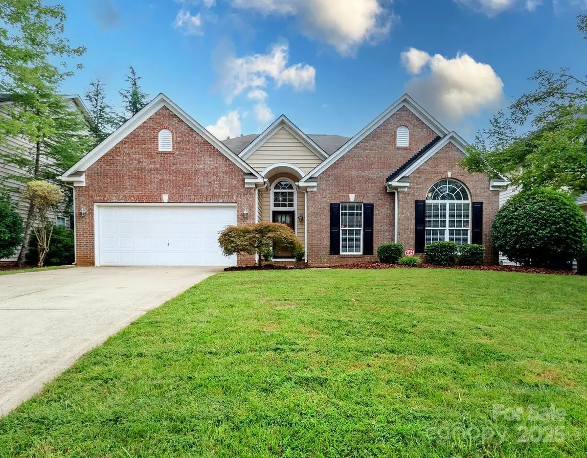 12602 Kemerton Lane, Huntersville, NC 28078 - Image #1