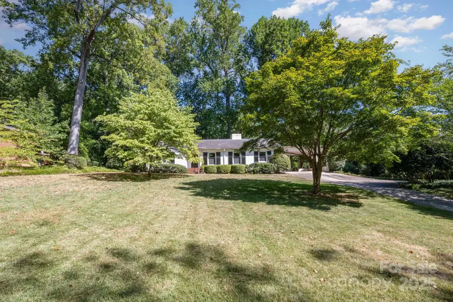 3125 Loma Lane, Charlotte, NC 28205 - Image #2