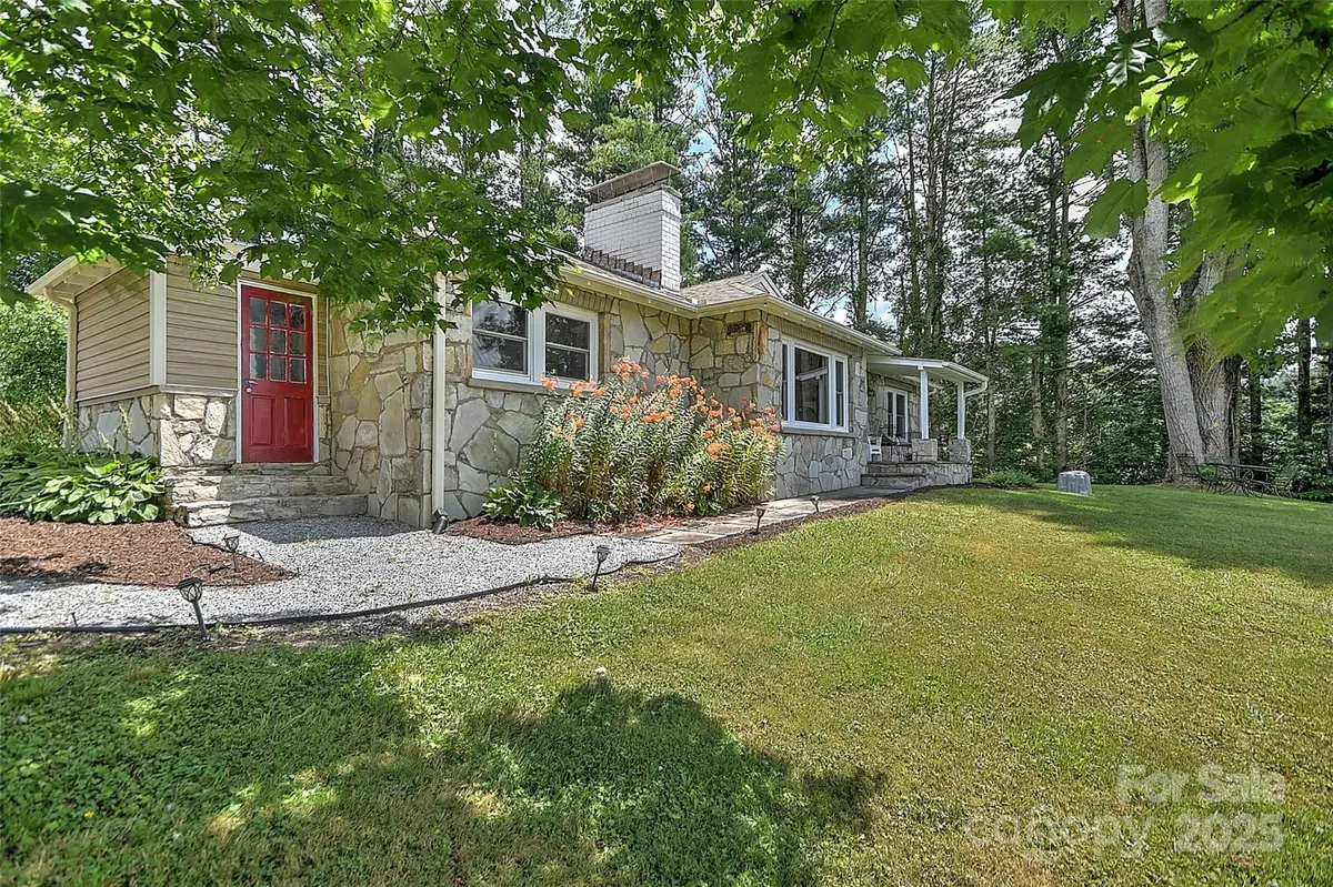 390 Sokassa Road, Newland, NC 28657 - Image #1