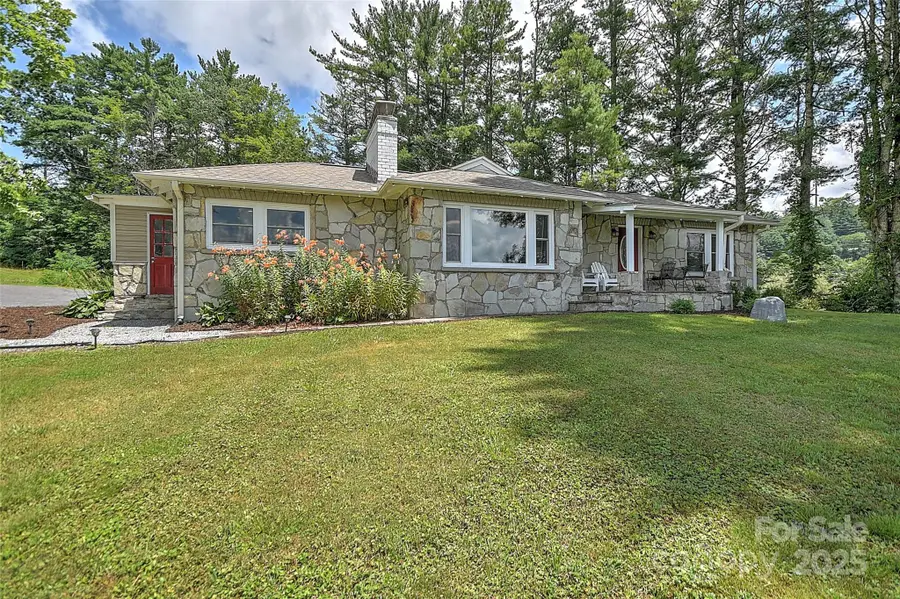 390 Sokassa Road, Newland, NC 28657 - Image #2