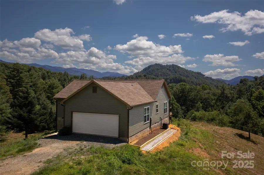 71 Banks Creek Road, Burnsville, NC 28714 - Image #2