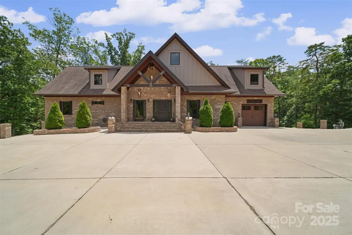 6153 Barclay Lane, Clover, SC 29710 - Image #1