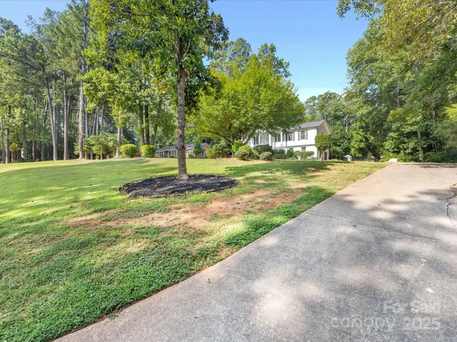 290 Roger Drive, Salisbury, NC 28147 - Image #3