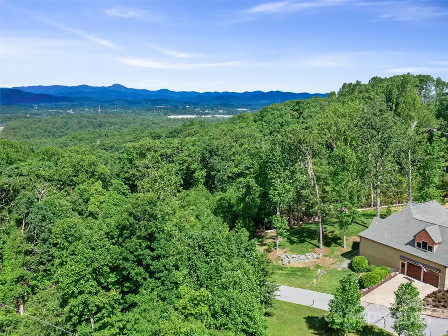 99999 Millbrae Loop S, Hendersonville, NC 28791 - Image #3
