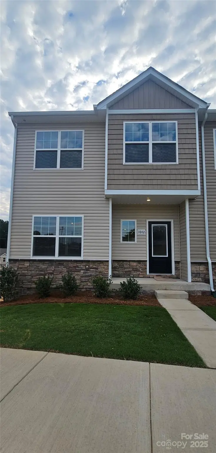 1842 Rhyne Elementary Drive, Gastonia, NC 28052 - Image #1