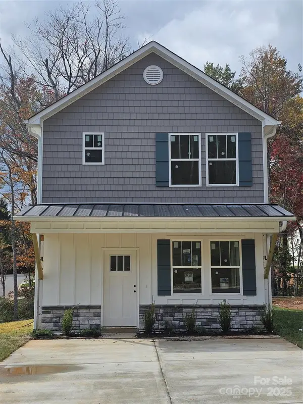 224 Slade Lane, Black Mountain, NC 28711