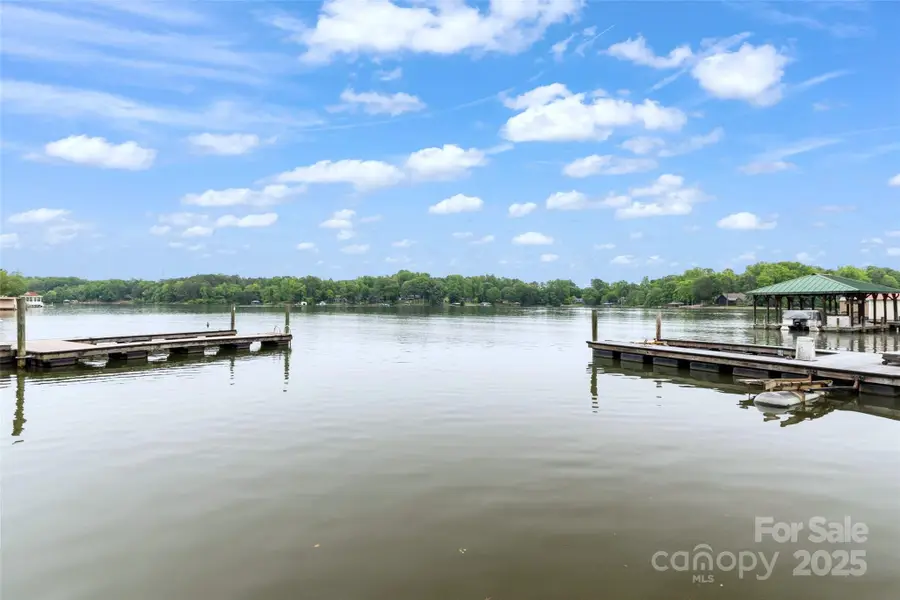 7326 Right Angle Street, Sherrills Ford, NC 28673 - Image #3