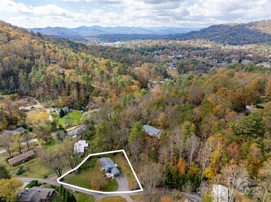 3 Valley Lane, Asheville, NC 28804 - Image #2