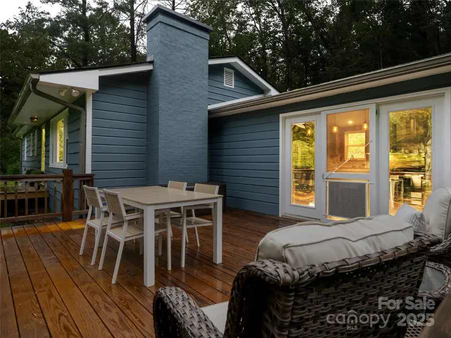 3 Valley Lane, Asheville, NC 28804 - Image #3