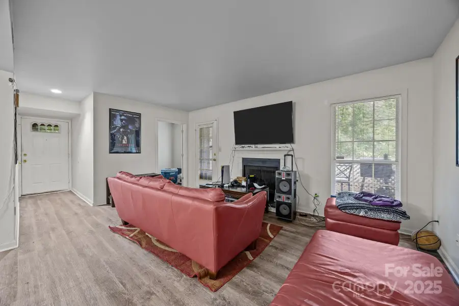 6005 Pinebark Court, Charlotte, NC 28212 - Image #2