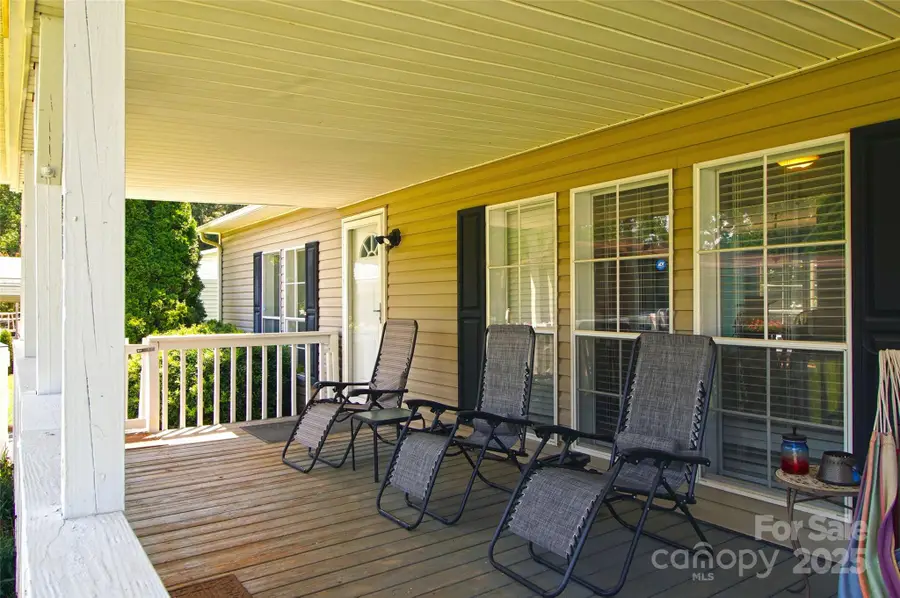 7010 Executive Circle, Denver, NC 28037 - Image #2